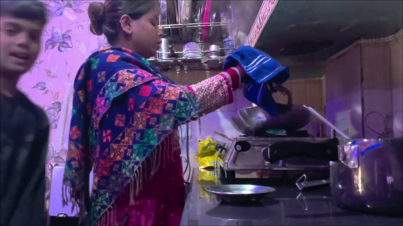 Jay Shri Shyam Aaj janu Gaye match khelne aur Aaj humne mangaya dosa 🖐️