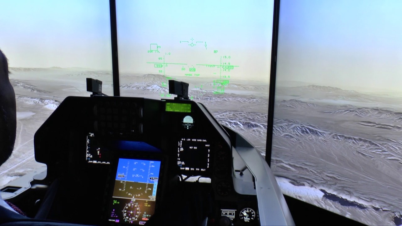 Indo Def 2016: Inside Lockheed Martin F-16V Falcon simulator