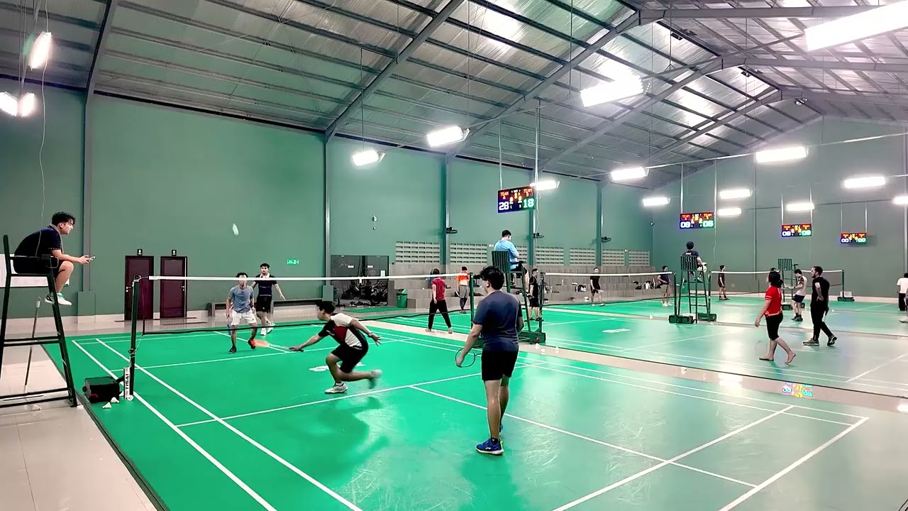 BADMINTON FUN Koston/Rafli vs Ridwan/Muchis