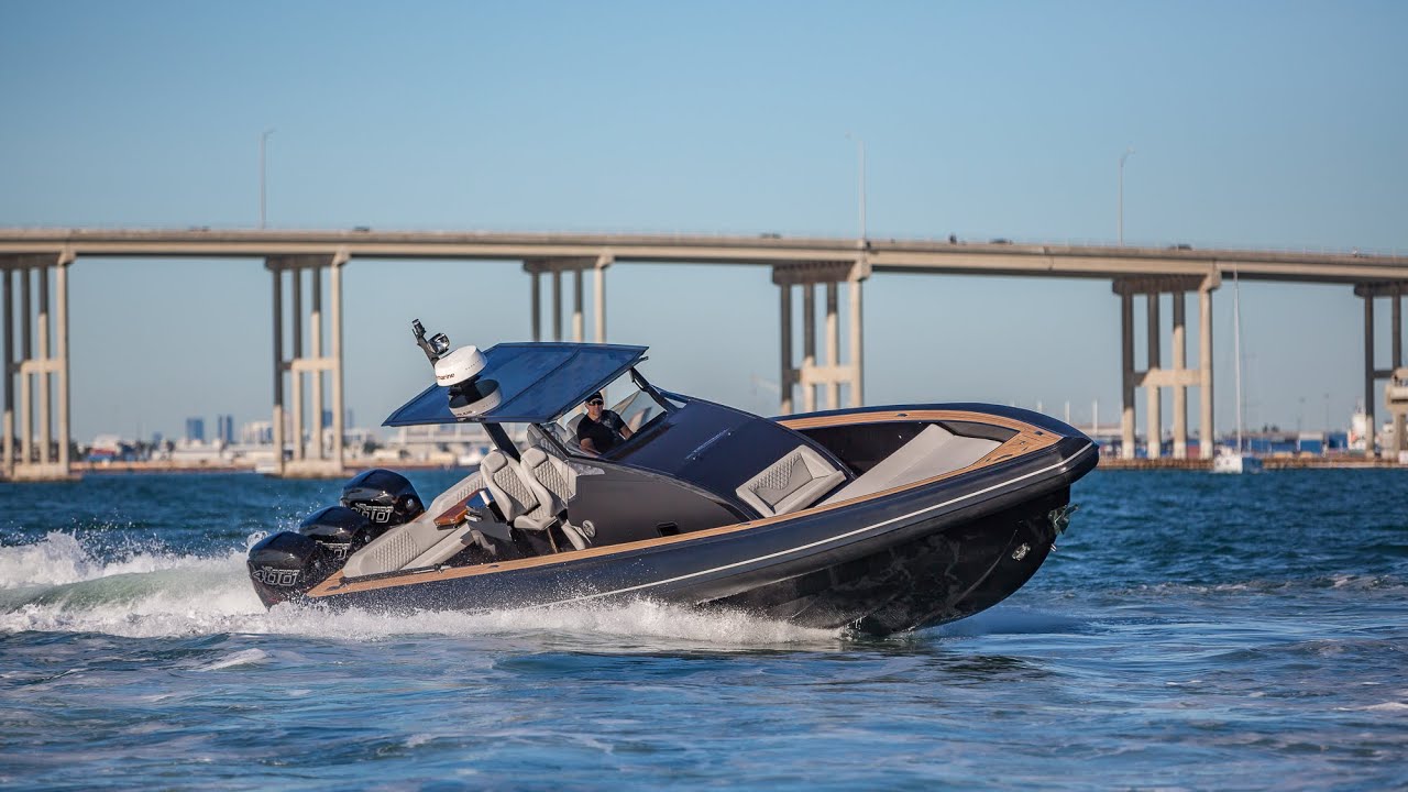 OMEGA 45 : reviewed by The Boat Show.