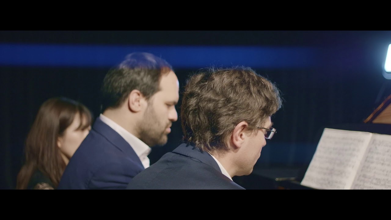 Jan Bartoš & Miroslav Sekera play Schubert's Fantasie