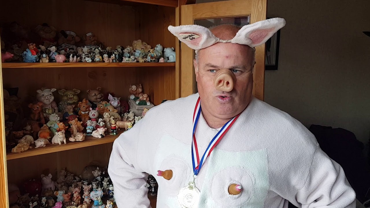 C'est le champion du cri de cochon
