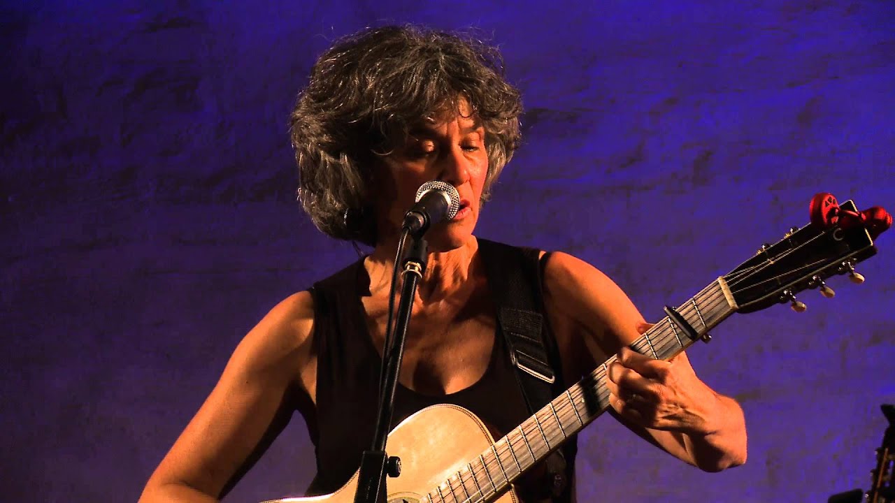That Ol' Devil Moon....Stand in Defiance... LIVE @ Mal's Scheune - Studio Wiesenburg