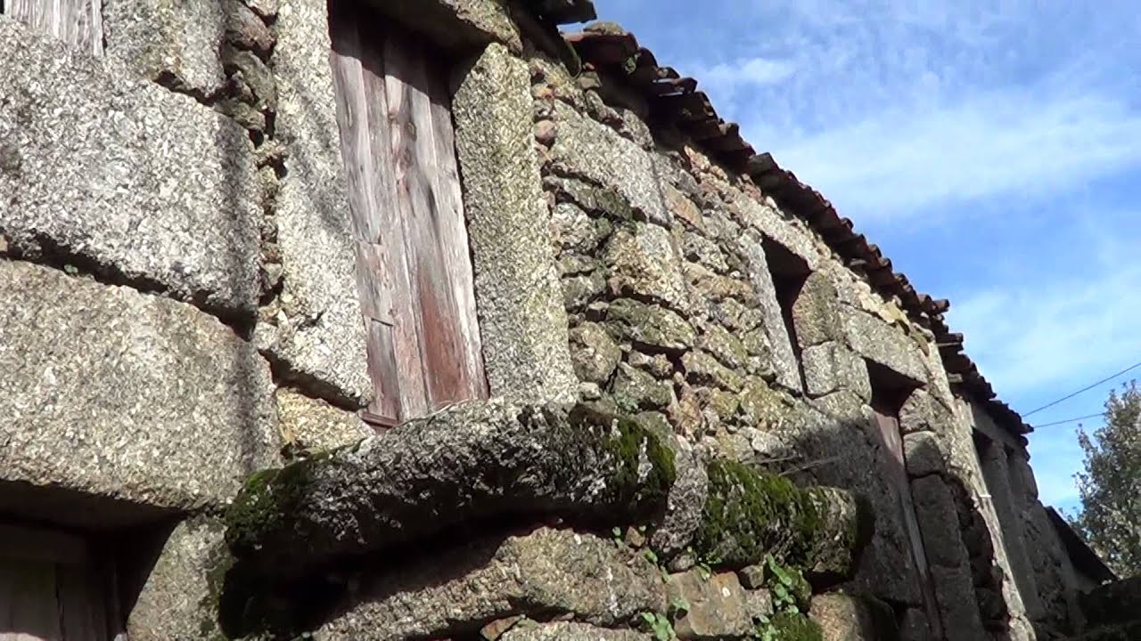 Maçainhas de Baixo (Guarda) uma aldeia abandonada - 2015