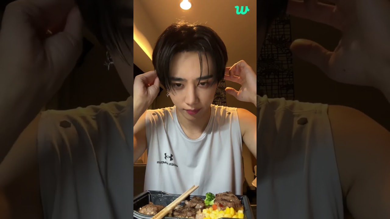 THE BOYZ SUNWOO 더보이즈 선우 - WLIVE 위버스 라이브 231209 (안녕)