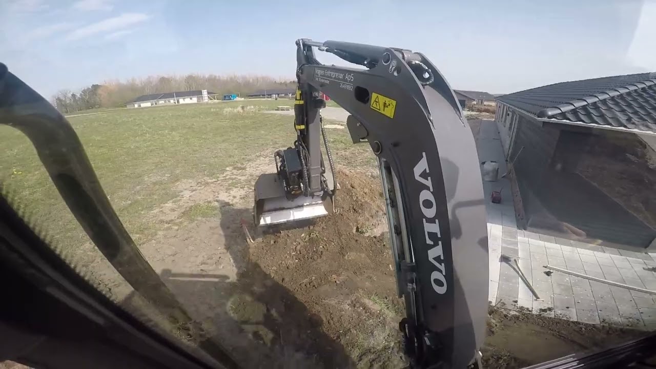 VolvoECR25 engcon ec204
