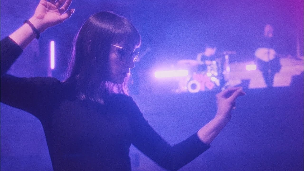Radio On - Shines (Official Music Video)