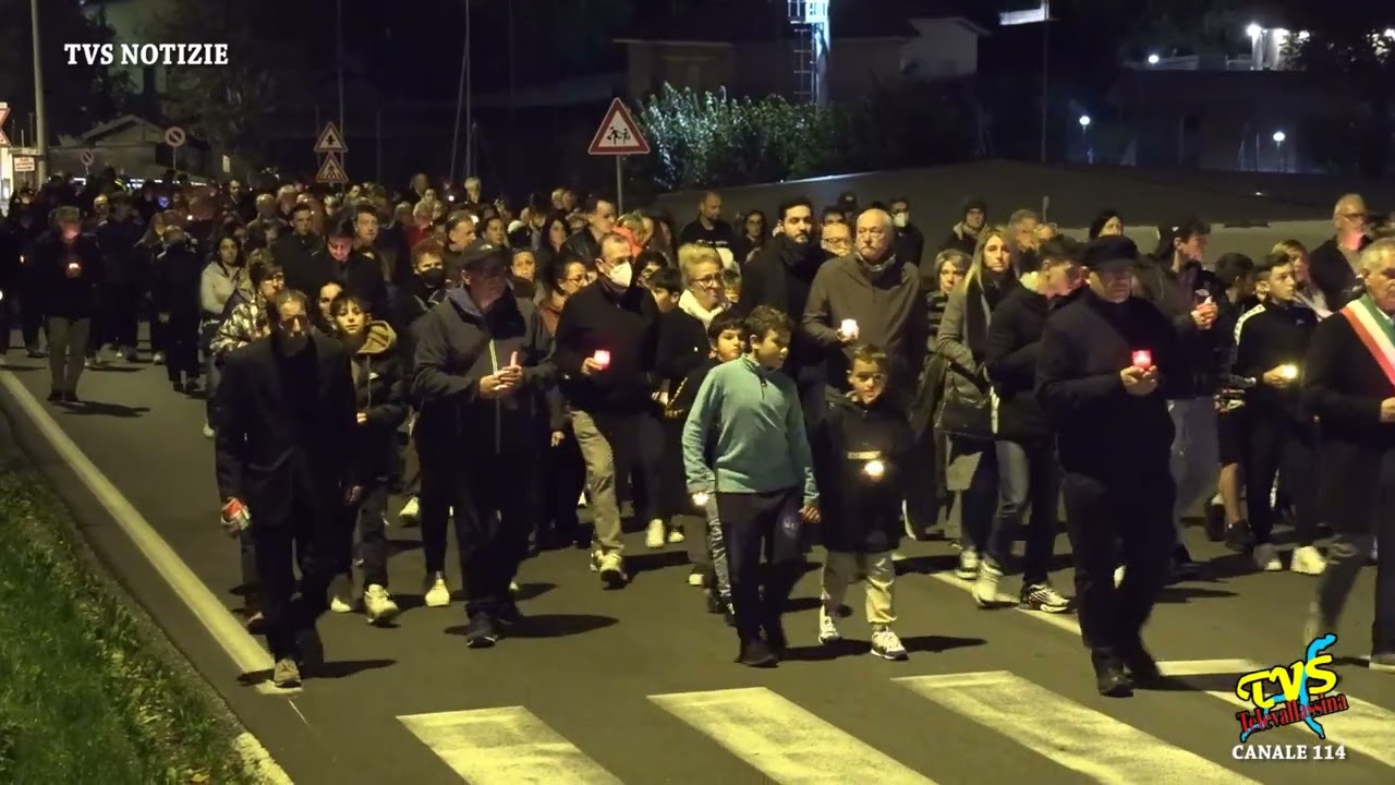 ASSO- TRAGEDIA ALLA CASERMA - FIACCOLATA SILENZIOSA PER LE VIE DEL PAESE