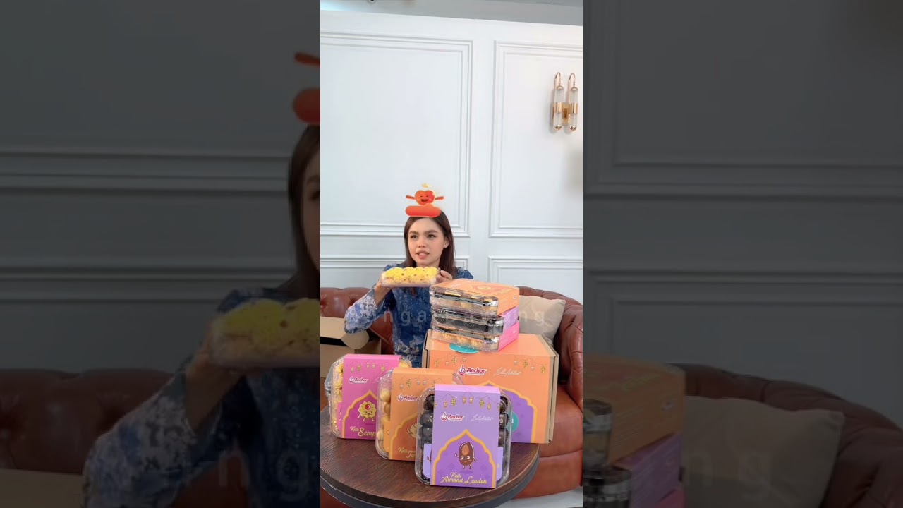 Bella Astillah Sold Out Jual Kuih Raya