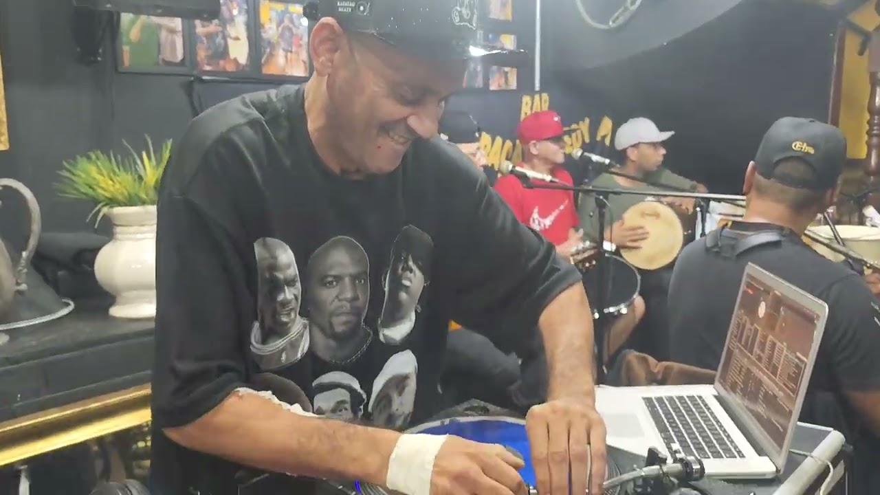 Bruno Tamaru Gravações Bar praça Kennedy.
