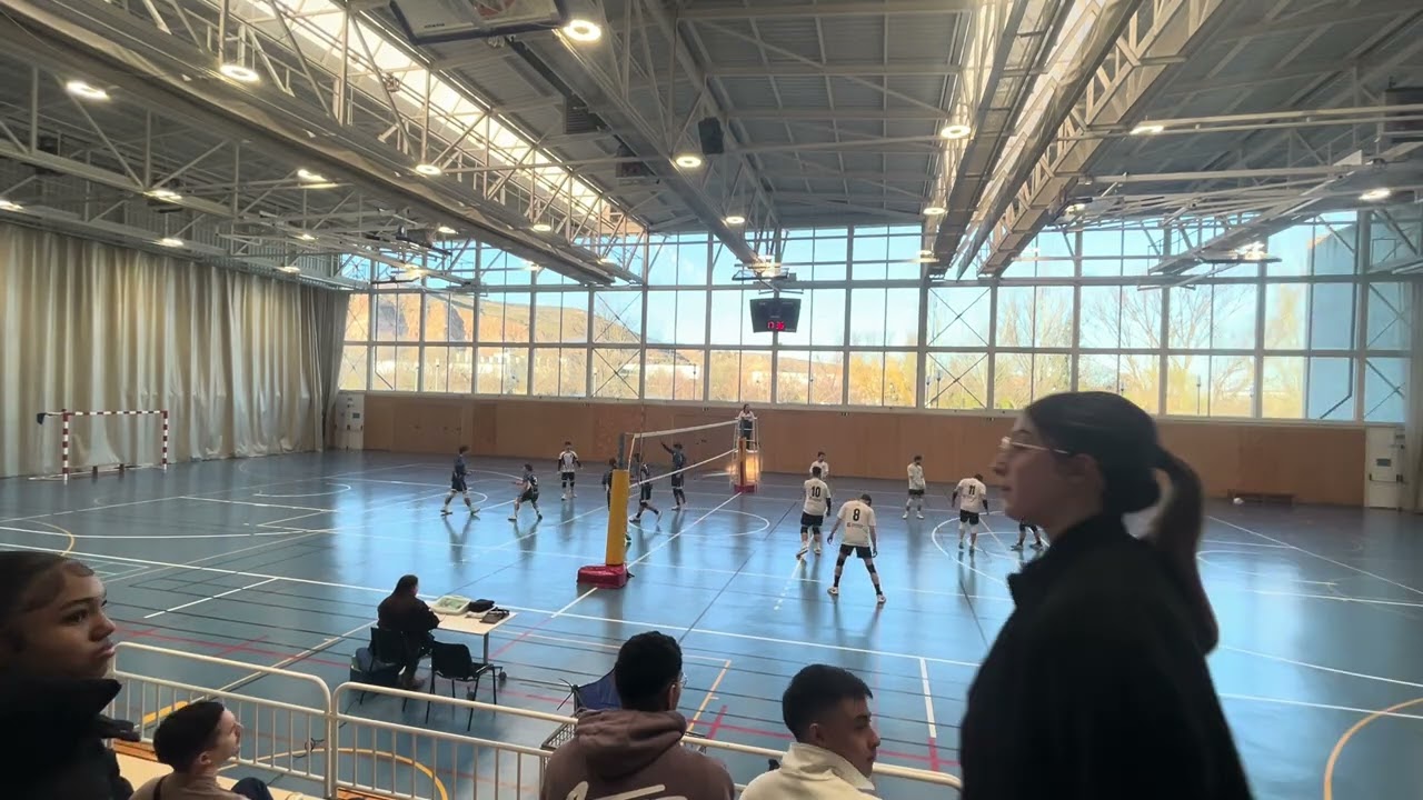 Voleyviña vs Ekialde (1-3)