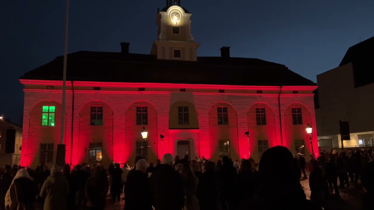 Ny&aring;rspromenaden - ljusspel p&aring; Stora Torget