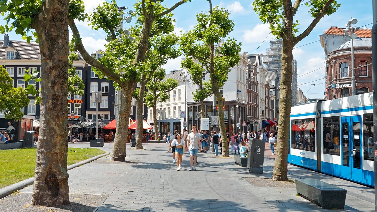 Amsterdam・Sunny Walk Utrechtsestraat to Rembrandtplein・4K Binaural