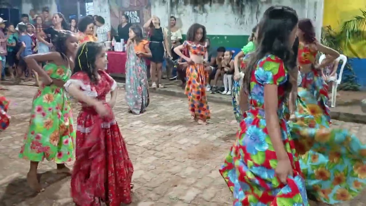 Apresentação de carimbó 