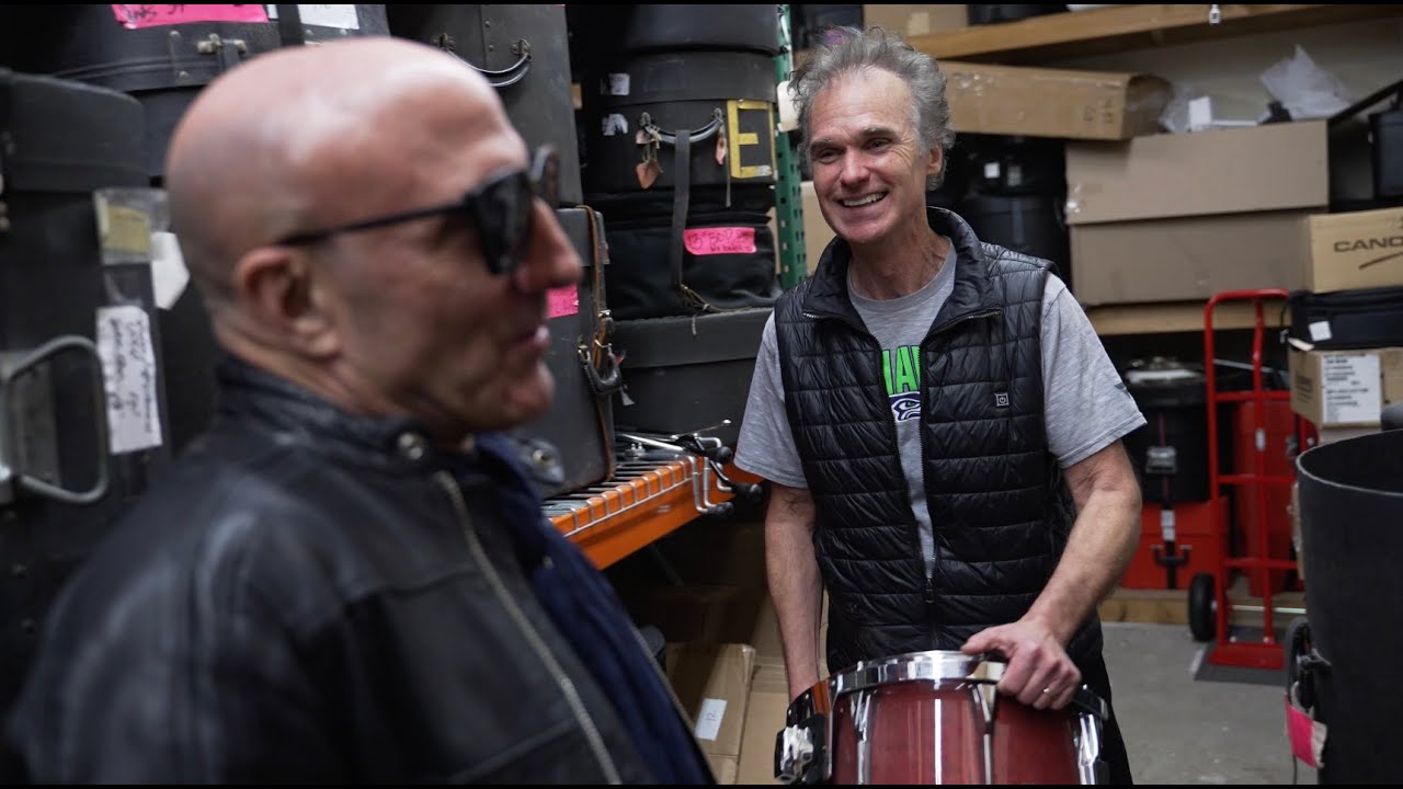 Showing KENNY ARONOFF his old drums! Interview & Studio Tour