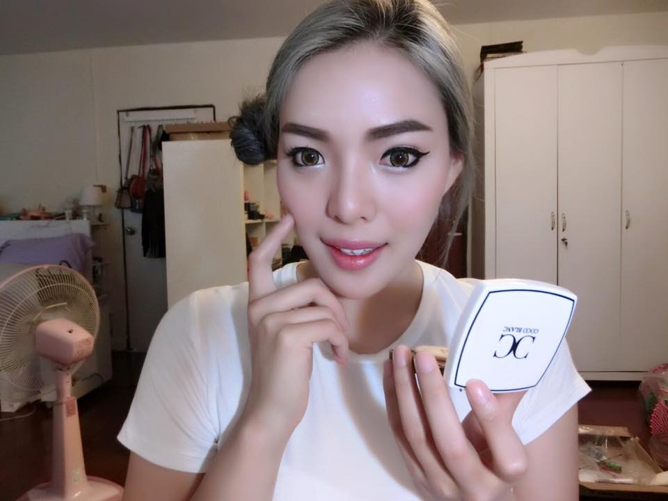 สอนแต่งหน้า ฉ่ำวาว แบบสาวเกาหลี