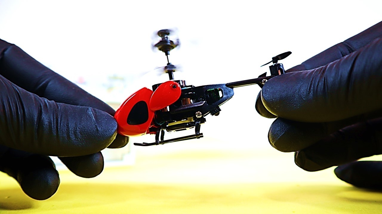 Worlds smallest micro RC Helicopter gets unboxed and tested!