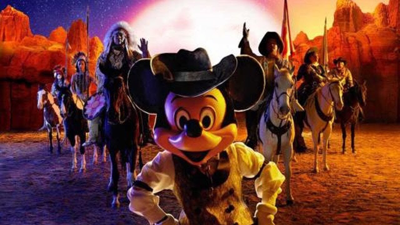 Buffalo Bill's Wild West Show With Mickey & Friends Full Show, Disneyland Paris Resort 2017