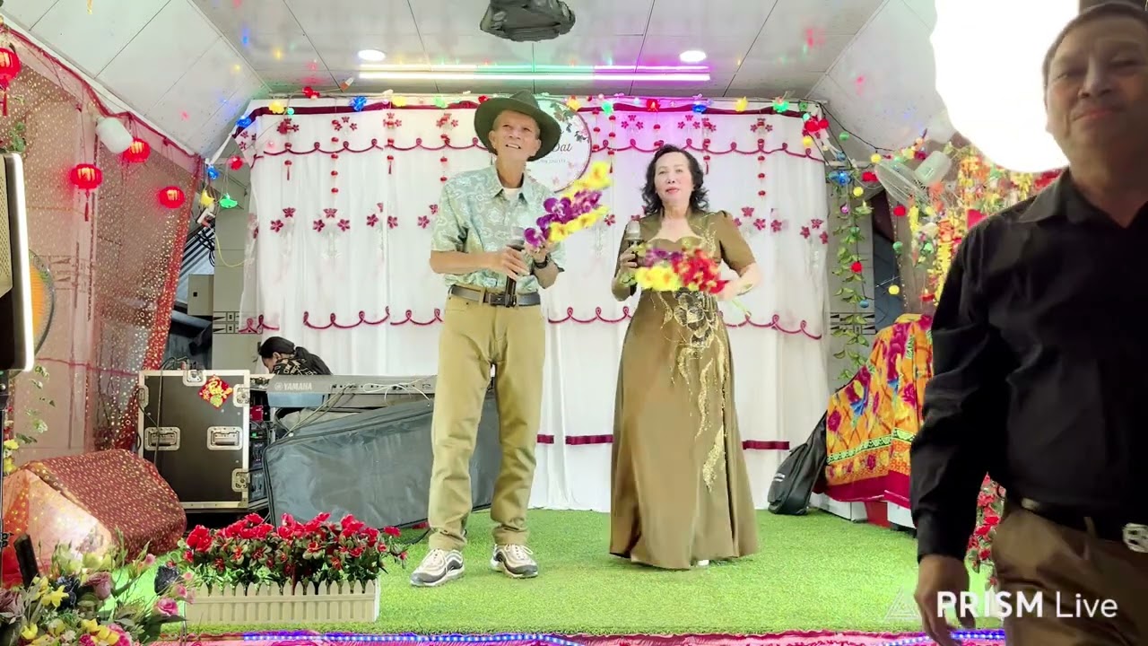 Ca Khúc:  áo em chưa mặc 1 lần |Trình bày: anh Thanh Sang và chị Võ hảo   | Bolero Quốc Đạt.