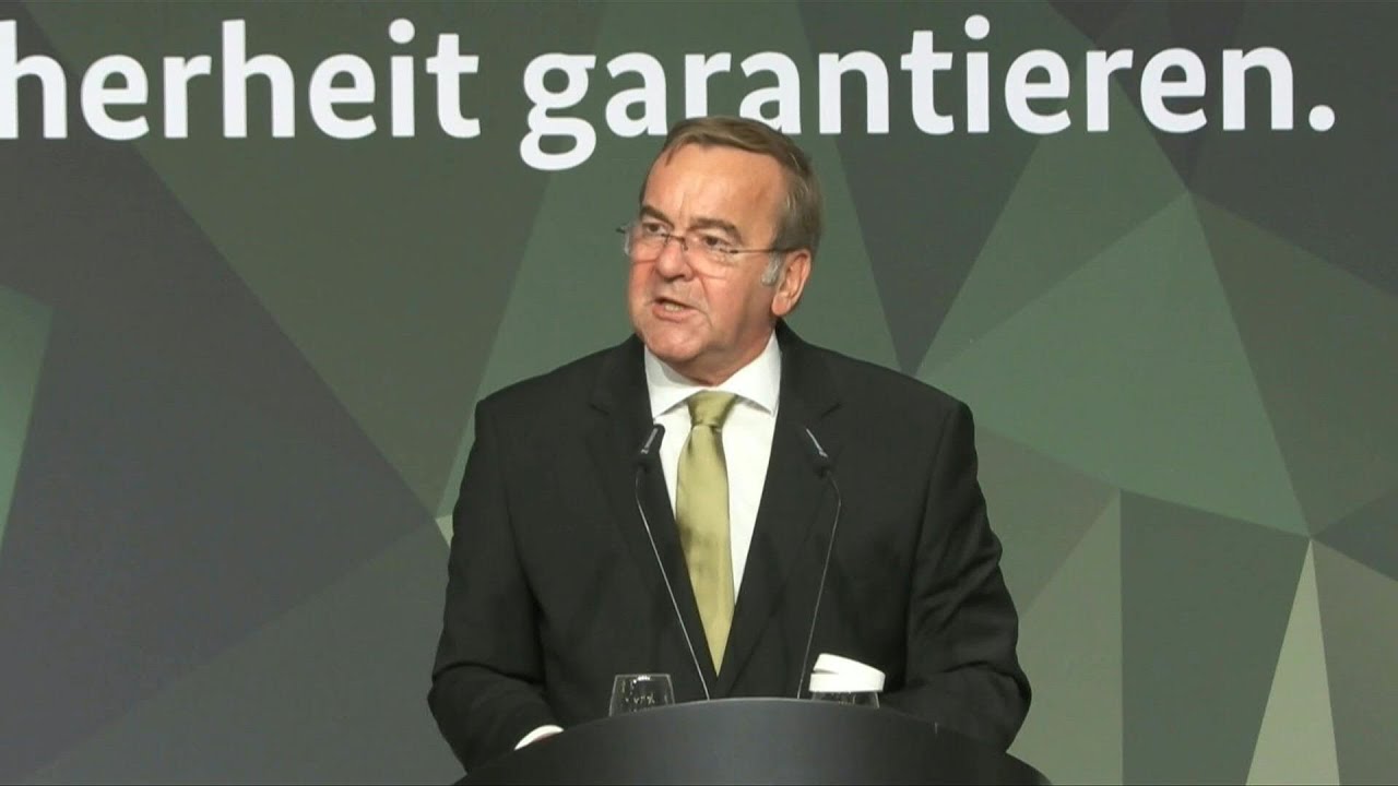 Europe 'in the shadow of a war' says German defence minister | AFP