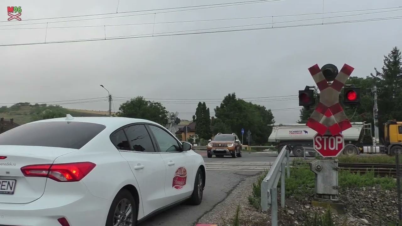 Trecere la nivel Jucu de Mijloc (RO) - 28.7.2025 / Železniční přejezd / Romanian railroad crossing