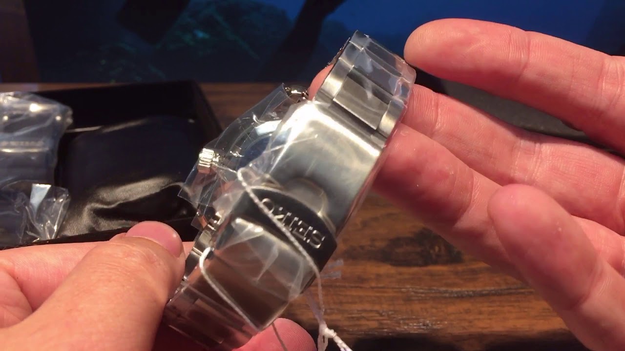 Unboxing the Seiko Prospex Twilight Blue SPB097