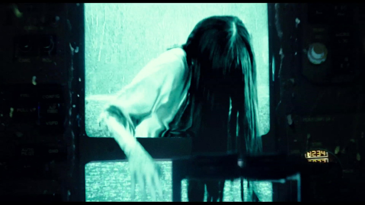 RINGS (2017) CLIP 