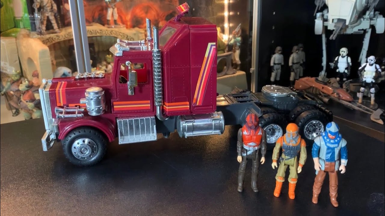 The Rhino with Matt Trakker, Bruce Sato & Alex Sector M.A.S.K. Action Vehicle & Figures -A Spotlight