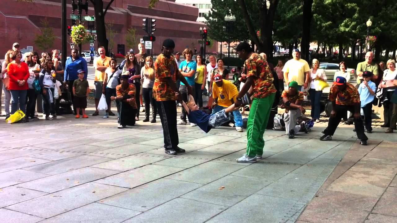 Findlay and the street dancers