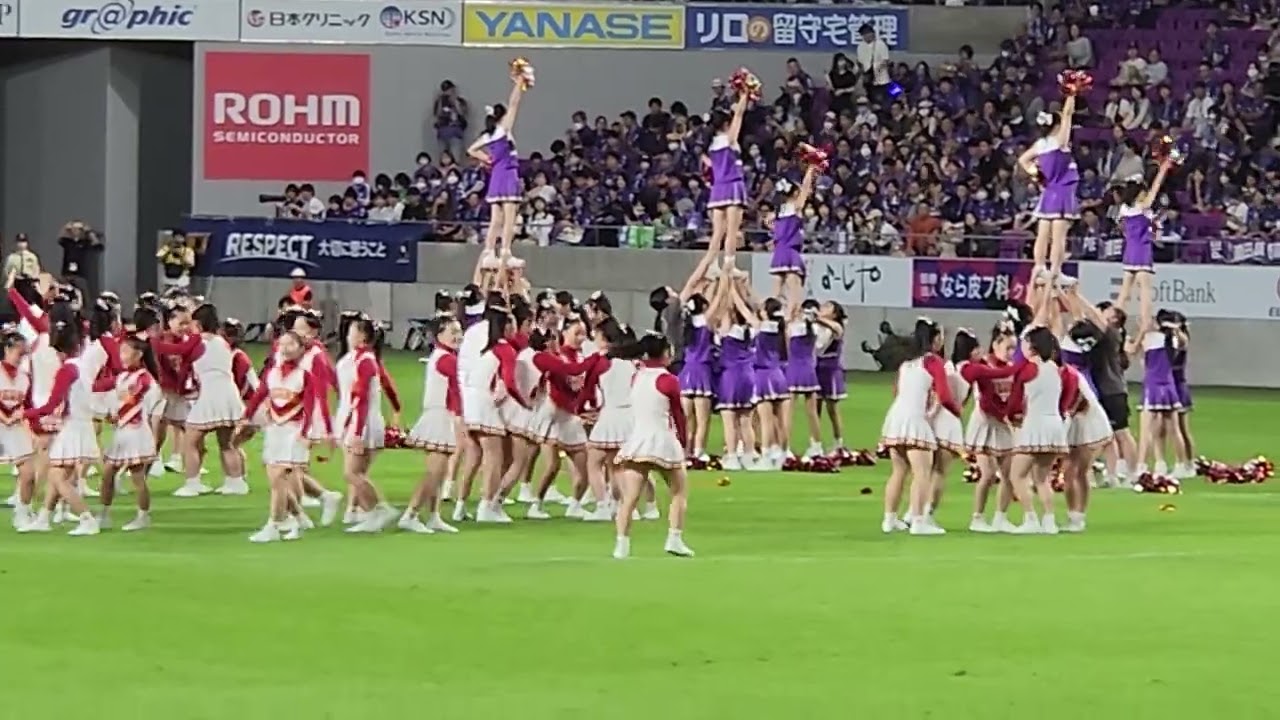 京都サンガ対サンフレッチェ広島 2023.9. 23 #京都箕面自由学園高等学校 #チアリーダー とサンガキッズとのコラボパフォーマンス #jリーグ #京都サンガ #jleague #チアリーディング