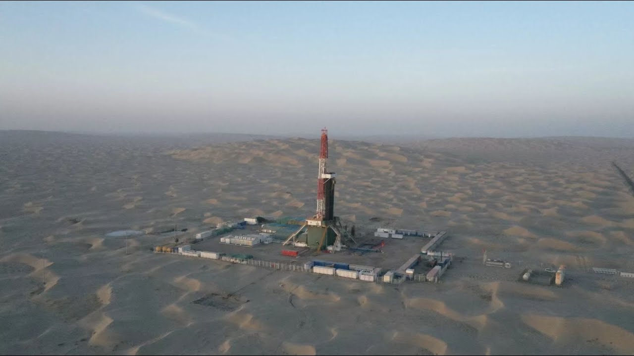 Asia's deepest vertical oil well with daily output surpassing 1,000 tonnes drilled in NW China