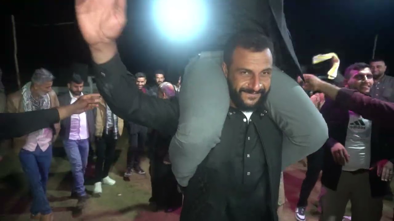 افراح الحاوي القجات زفاف العريس احمد البشير احيا الحفل الفنان منير ابو شعيله (9)