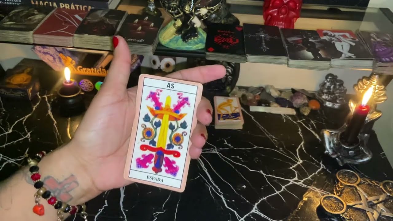 🌺💥❤️ESSE  ALGUÉM AFASTADO (a)Está ENLOUQUECENDO POR CAUSA DE VC!💫❤️💥Veja Quem É!?