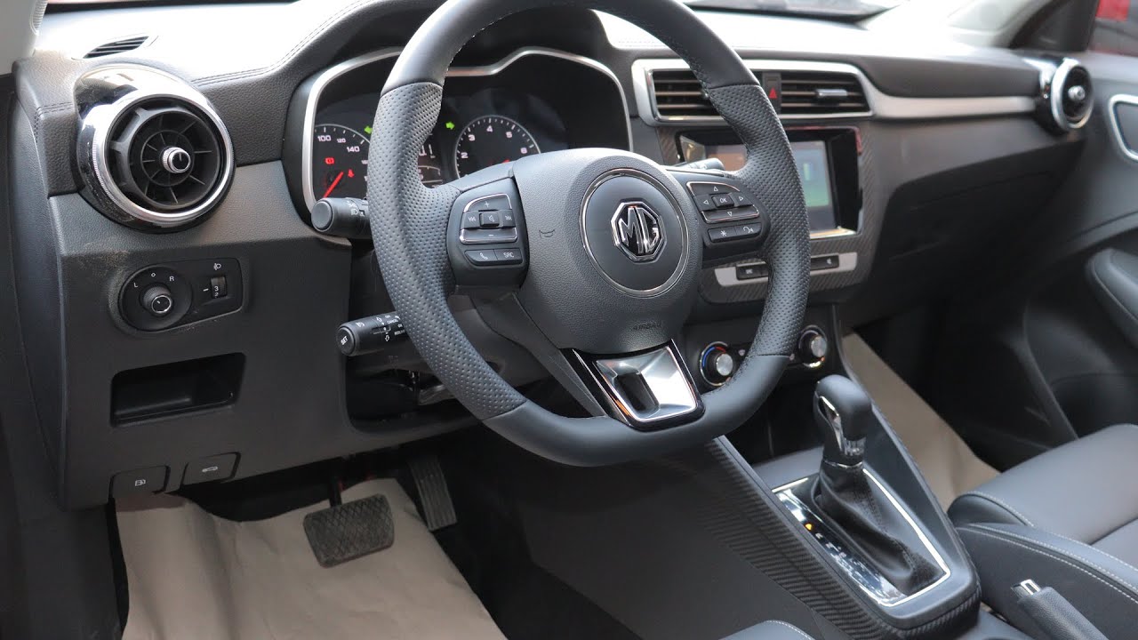 MG ZS 2026 Comfort, Red, Interior review