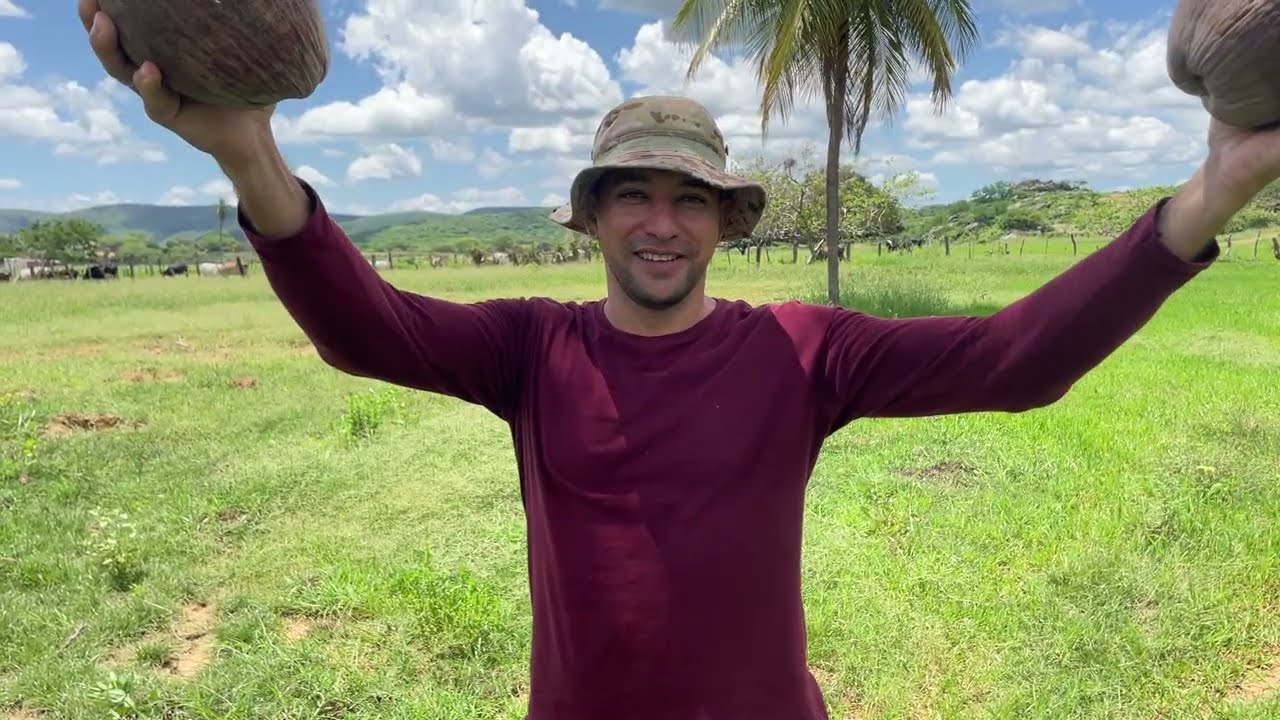 Fui em busca de uma fruta pra mostrar a vocês conheçam meu lindo sertão 