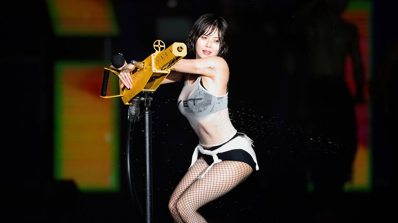 240705 현아 HyunA Full ver 'Q&A+I'm Not Cool+빨개요+잘나가서 그래+LIP & HIP+버블팝!' 4K 60P 직캠 @워터밤 by DaftTaengk