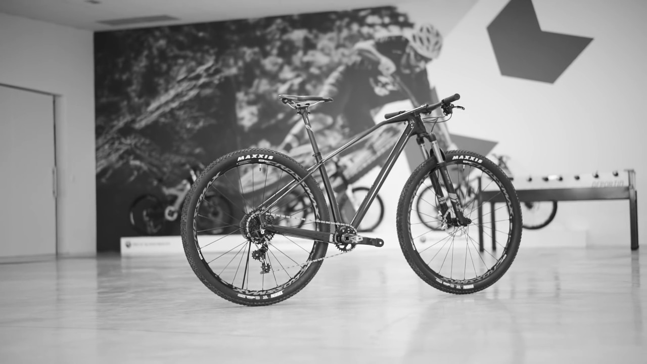 Mondraker Podium Carbon Evolution 2017