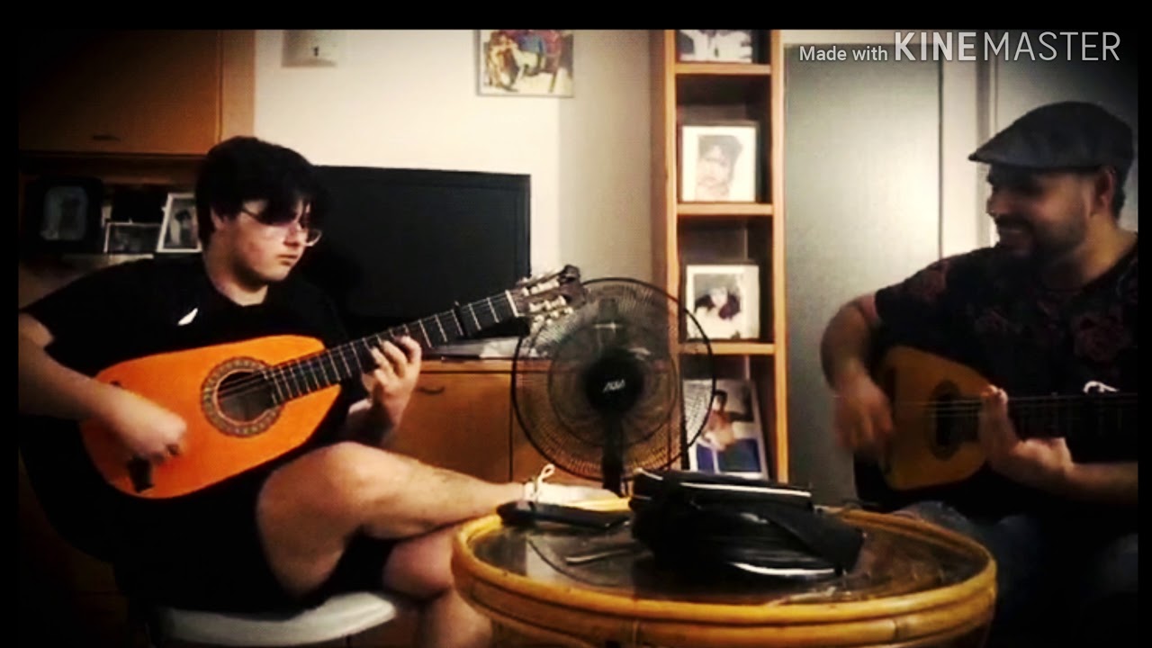 Tarrito improvisando por bulerias con su padre.