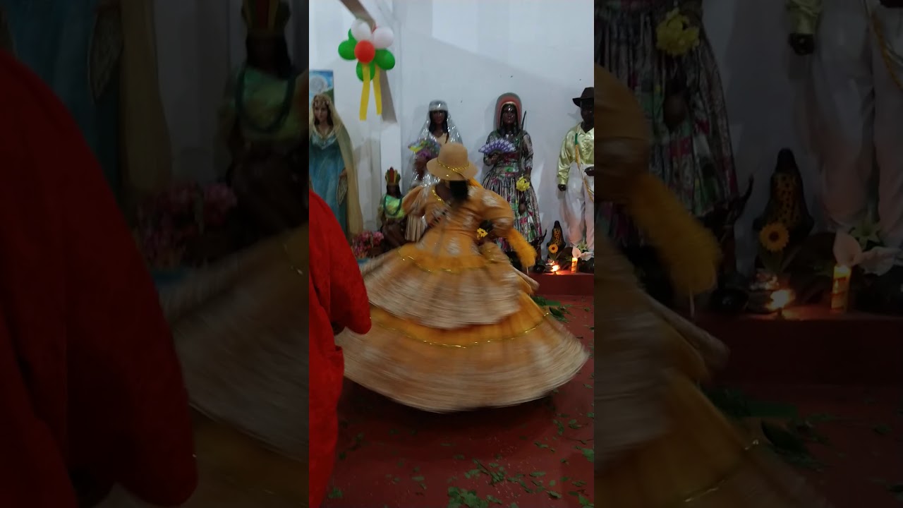 Homenagem a Cabocla Toya Jarina na Croa de Mãe Neném  (raimunda Célia)