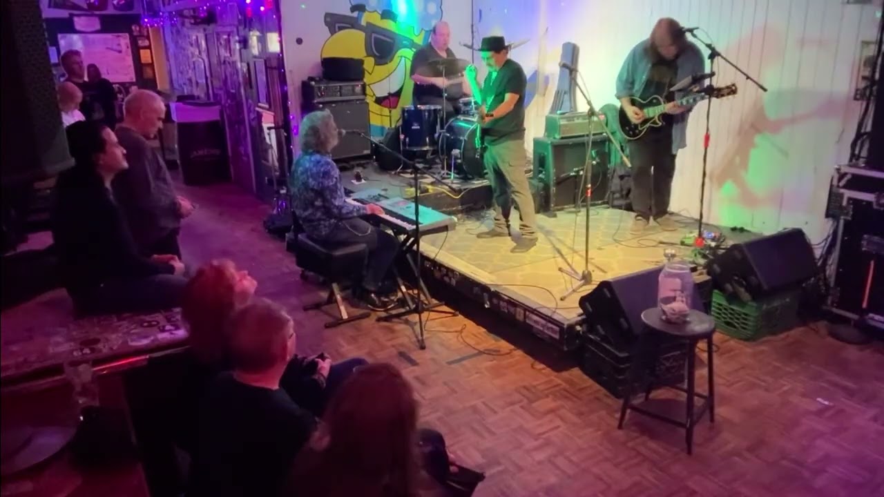 Jimi Rocks the Yacht  