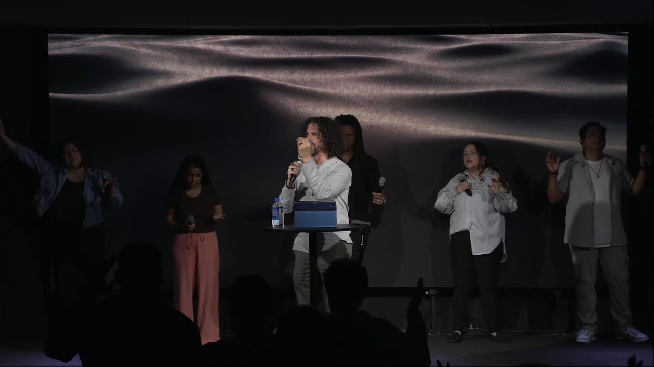 English Worship Experience