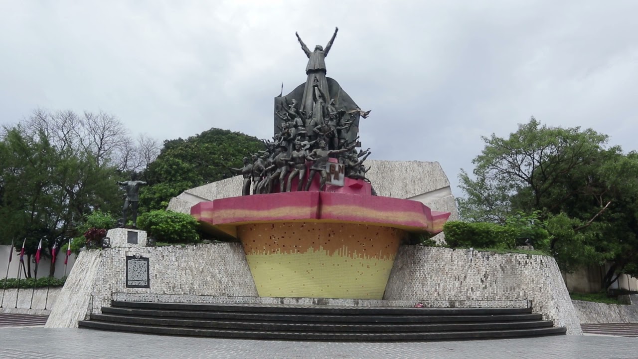 File footage - EDSA People Power Monument, White Plains (Quezon City; 03-21-2021) HD