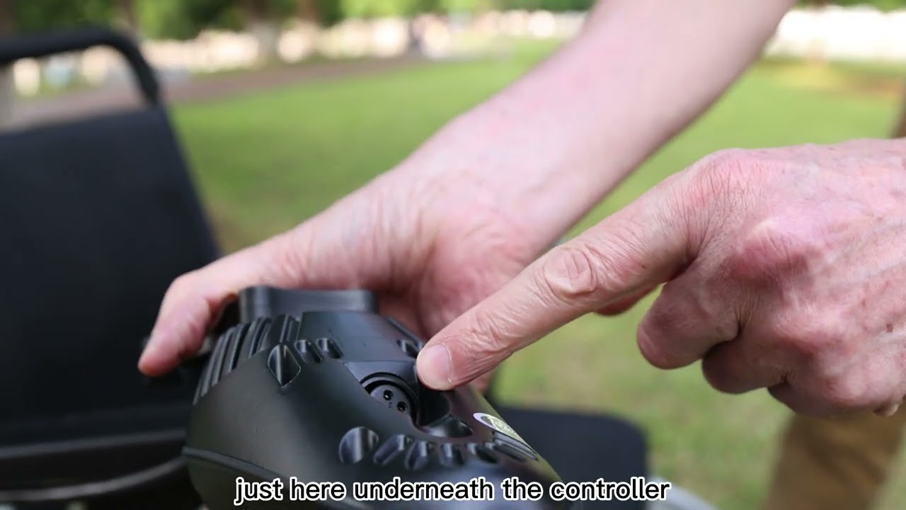 Effortless Control in Seconds – Aotedor Wheelchair In Action!