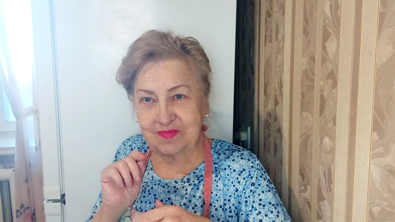 Гарантирую,у вас тоже получится такой же вкусный и прозрачный холодец. Украшение праздничного стола.