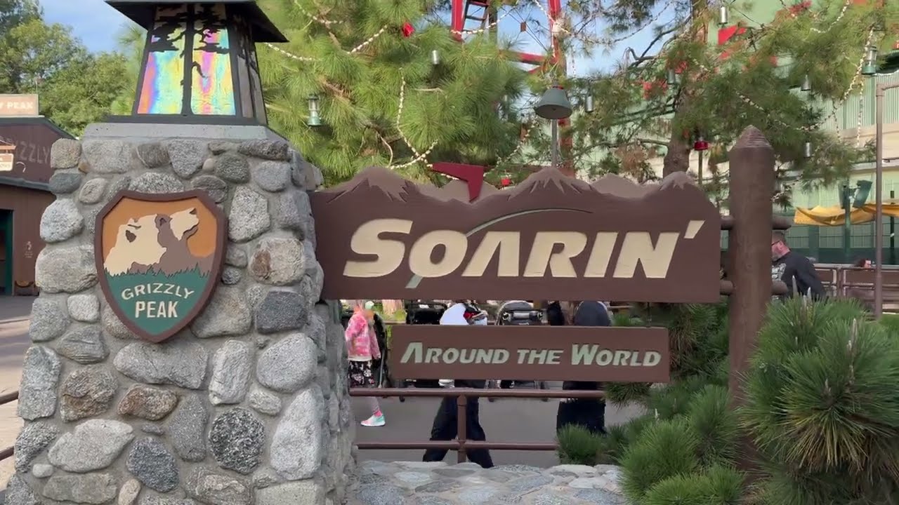 Soarin' Around the World | December 2023 | Disney California Adventure | 4K Ride-Thru