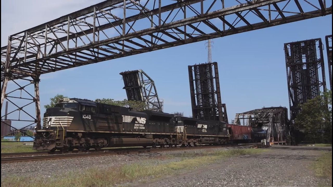CP503/Hick Tower, East Chicago, IN. 6-08-25. 