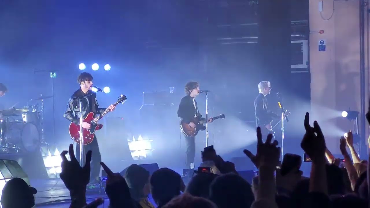 Inhaler, Open Wide / It won't always be like this, Brixton Academy London, 14 Feb 2025