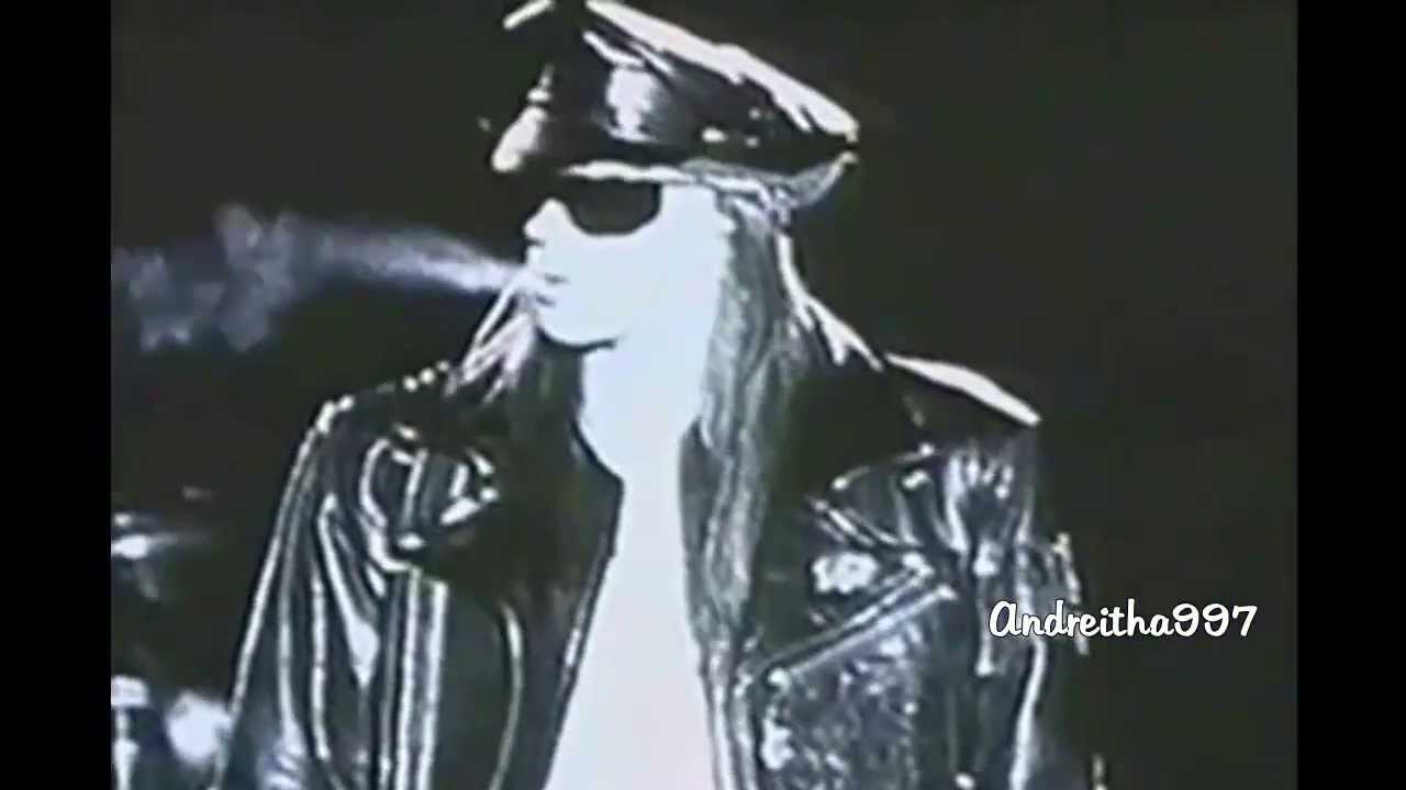 AXL ROSE♥ ''Very Hot Man''