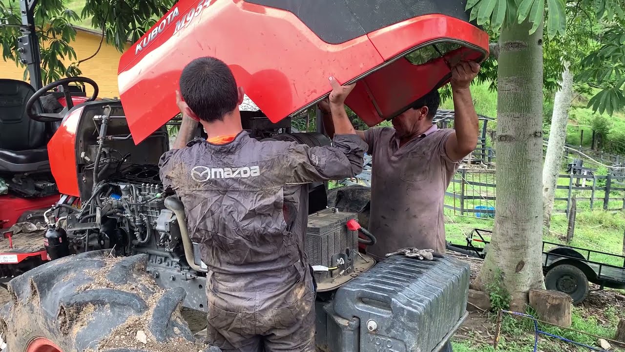 Proceso de desarme de motor KUBOTA M9540