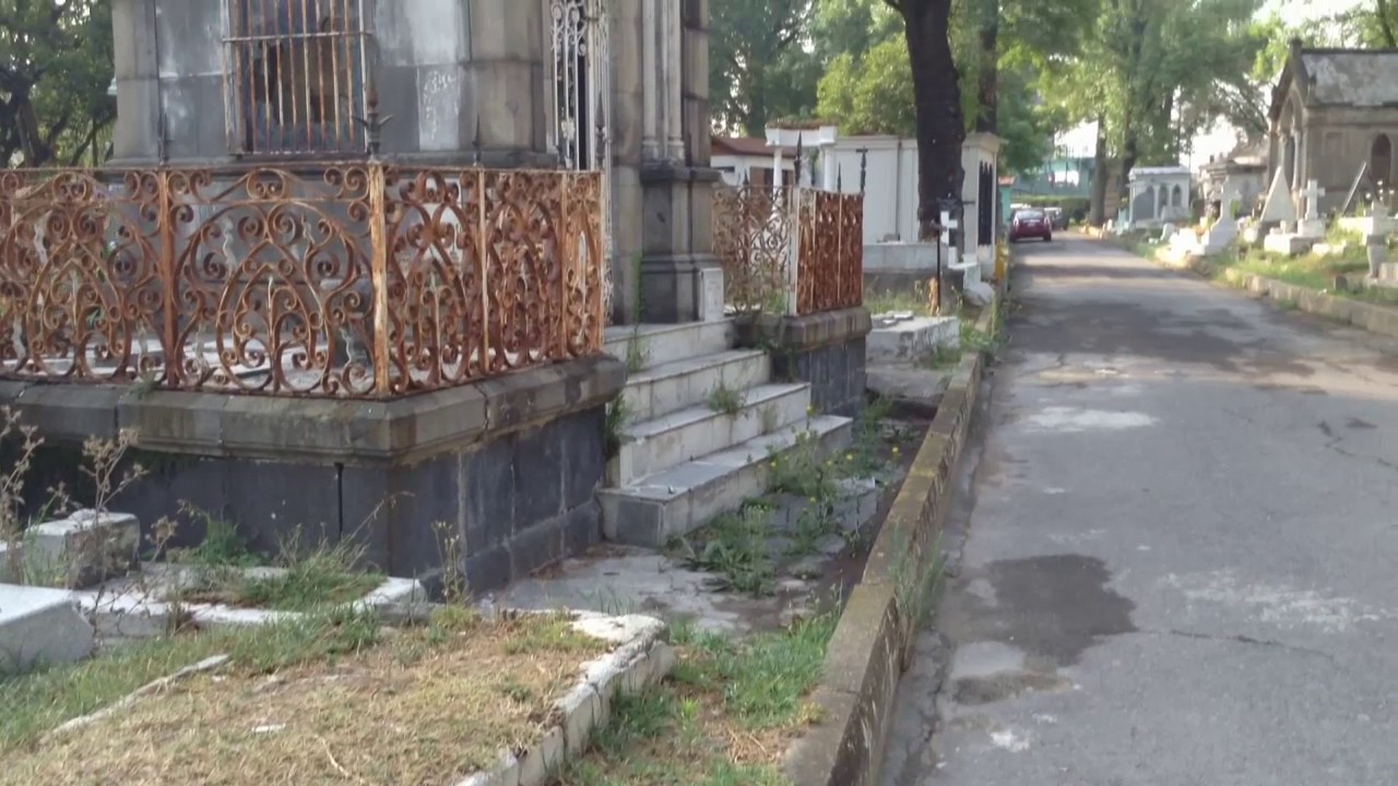 1. Panteón Dolores CDMX